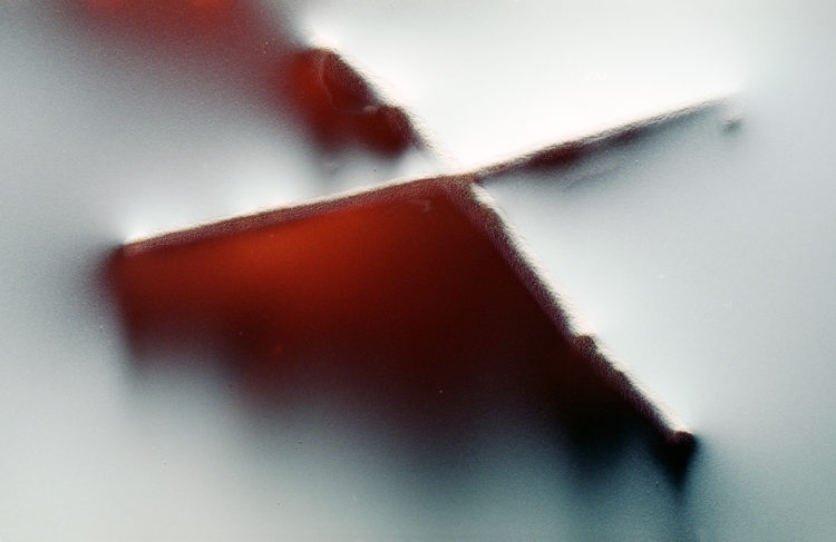 REL II no.29″, 2013, ca. 90x110cm, photogram on colorfilm:C-Print, 2+1 AP